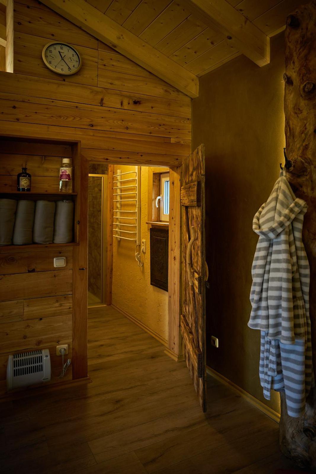 Hotel Olbernhau Mit Sauna - Kleines Landhotel Zur Ofenschenke Dış mekan fotoğraf