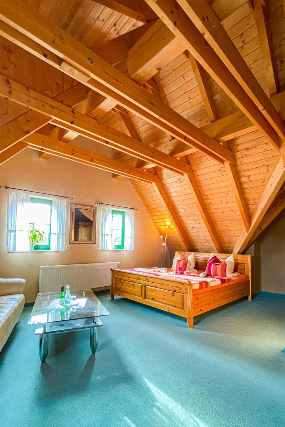 Hotel Olbernhau Mit Sauna - Kleines Landhotel Zur Ofenschenke Dış mekan fotoğraf