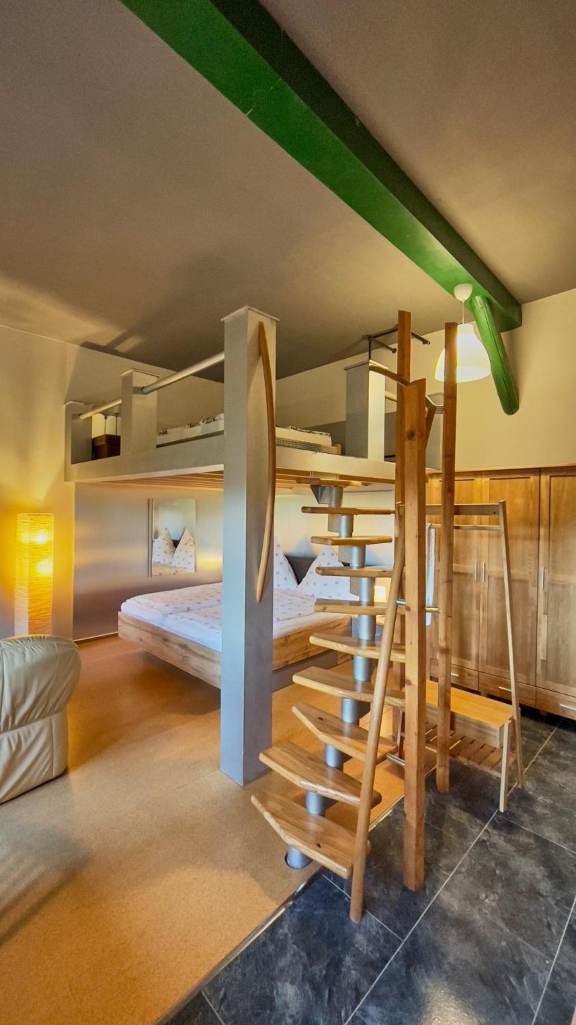 Hotel Olbernhau Mit Sauna - Kleines Landhotel Zur Ofenschenke Dış mekan fotoğraf